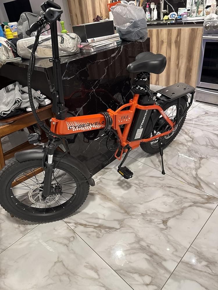 Cybervelo EK4 Folding E-Bike photographed by Claire Dubois